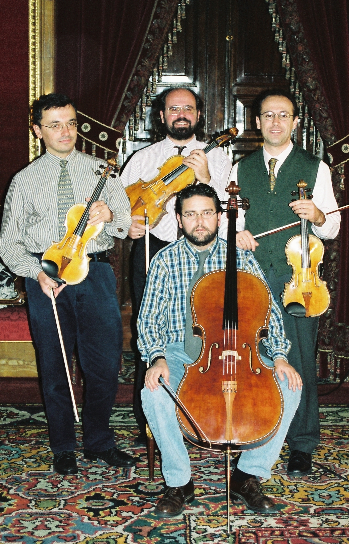Con los Stradivarius del Palacio Real. Noviembre de 2001